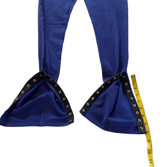 Beyond Yoga I Am Beyond Flexible High Rise Flitter Snap Breakaway Leggin… - Picture 9 of 14